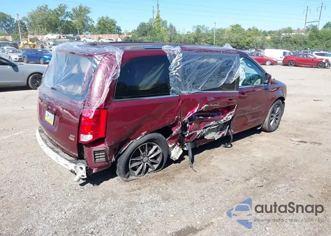 2017 Dodge Grand Caravan Sxt из США, поврежденный, VIN 2C4RDGCGXHR755171